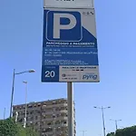 Bed & Breakfast M7 4*