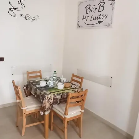 M7 فندق مبيت وإفطار